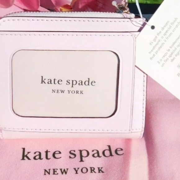 Kate spade NEW Pippa flock party pink parrot small bucket crossbody and wallet - Picture 7 of 8